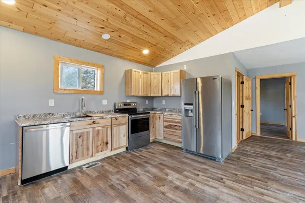 $159,900 | 23 2nd Street Southwest, Akeley, MN 56433