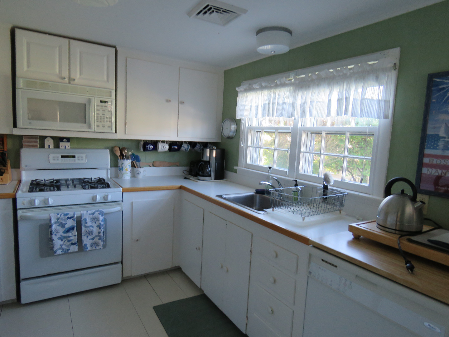 38 Derrymore Road Nantucket, MA 02554 - Photo 7 of 15 Gallery Image 7