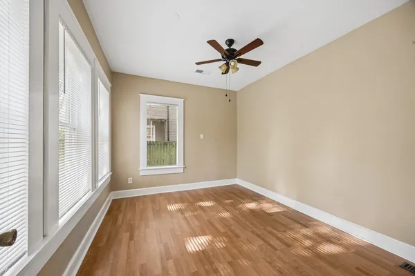 $1,950 | 230 Garland Street, Memphis, TN 38104