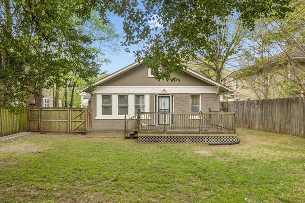 $1,950 | 230 Garland Street, Memphis, TN 38104
