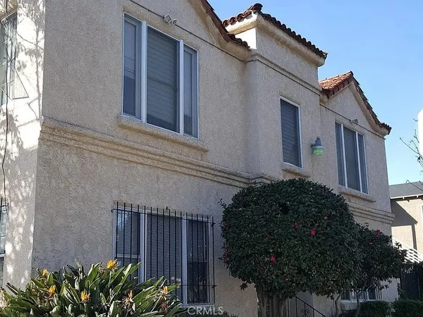 $1,450 | 2001 Cedar Avenue, Unit 5, Long Beach, CA 90806