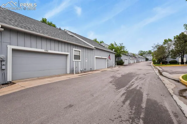 $410,000 | 6868 Los Reyes Circle, Colorado Springs, CO 80918