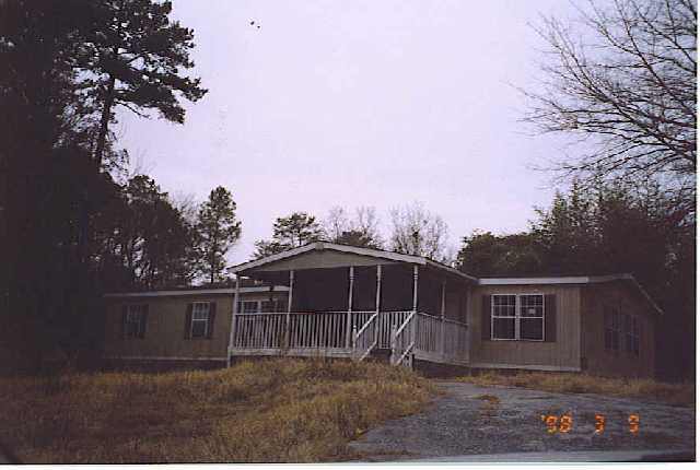 221 Silvers Road Chatsworth, GA 30705 - Photo 1 of 1 Main View