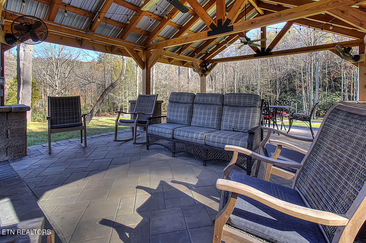 2000 East Millers Cove Road Walland, TN 37886 - Photo 25 of 60 IMG_0014LR