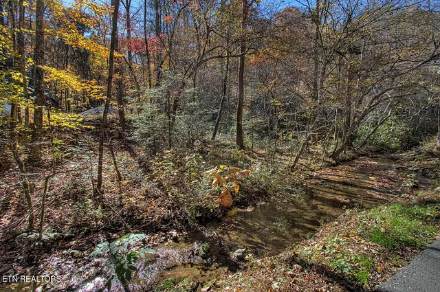 $11,050,000 | 2000 East Millers Cove Road, Walland, TN 37886