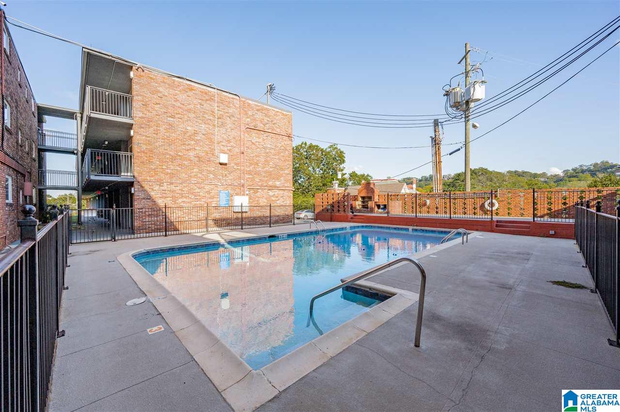 2990 Rhodes Circle South, Unit 320 Birmingham, AL 35205 - Photo 24 of 26