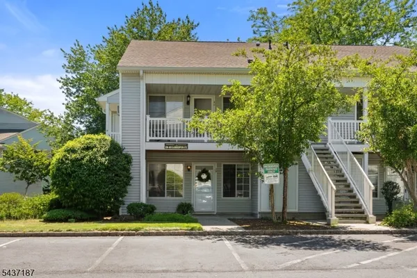 $300,000 | 39 Larkspur Court, Bedminster, NJ 07921