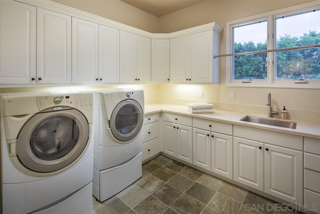 329 Chopin Way Cardiff, CA 92007 - Photo 23 of 25