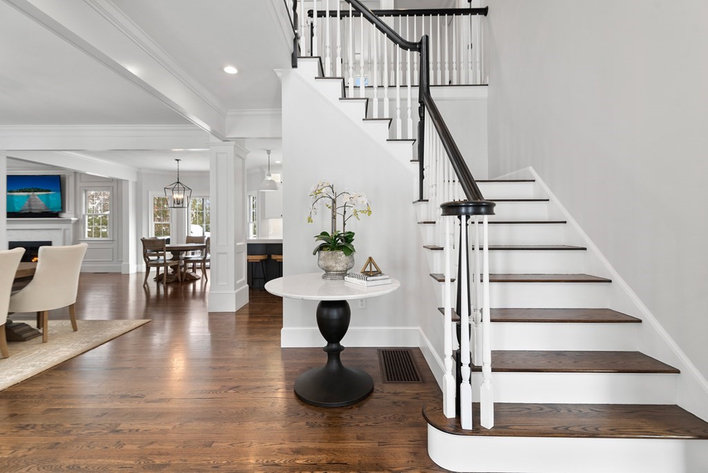 25 Olde Coach Road North Reading, MA 01864 - Photo 3 of 42 Gallery Image 3