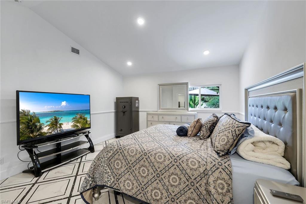 5140 17th Court Southwest Naples, FL 34116 - Photo 13 of 47