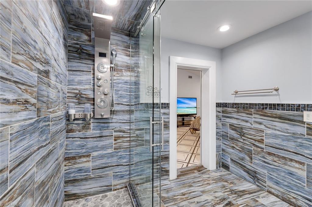 5140 17th Court Southwest Naples, FL 34116 - Photo 15 of 47