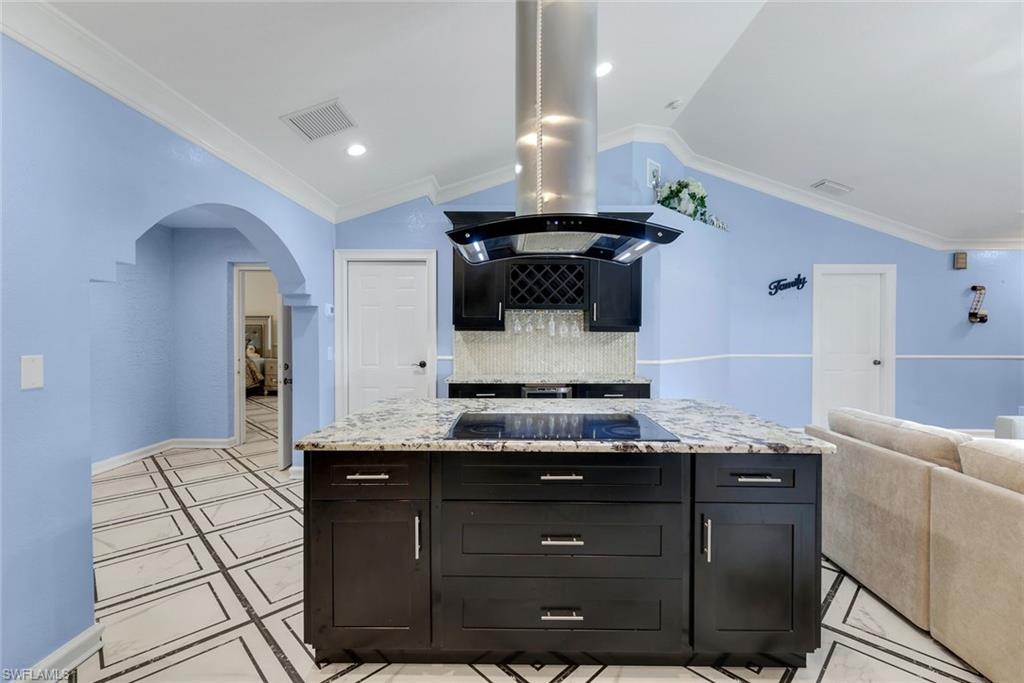 5140 17th Court Southwest Naples, FL 34116 - Photo 10 of 47