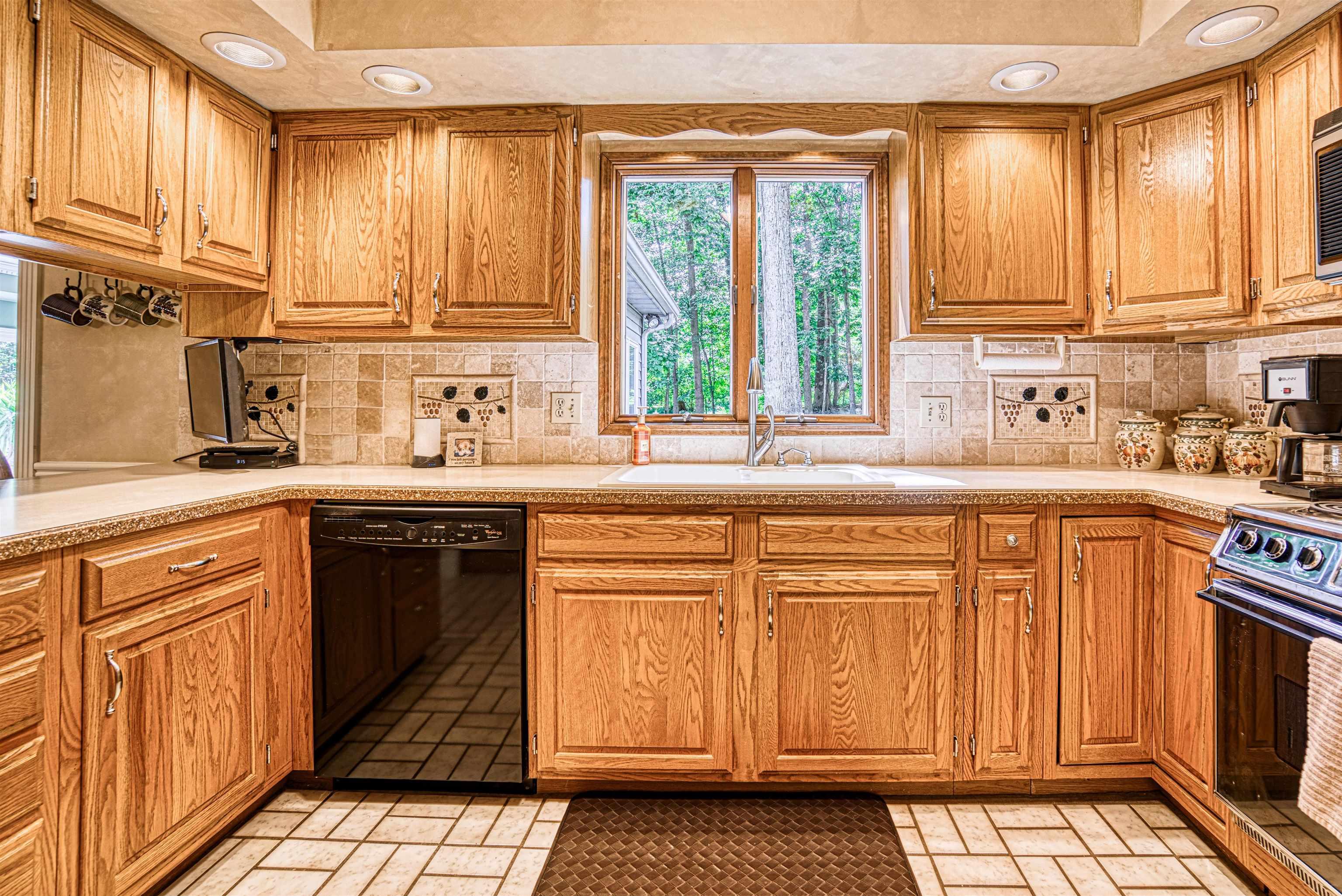 12720 Red Gate Road Evansville, IN 47725 - Photo 8 of 24 Gallery Image 8