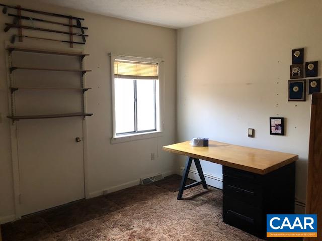 15 Condor Road Palmyra, VA 22963 - Photo 31 of 39 a room with a table and a window