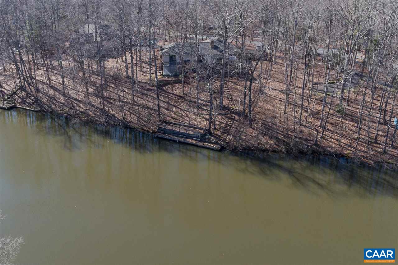 15 Condor Road Palmyra, VA 22963 - Photo 5 of 39 a view of a lake with mountain view