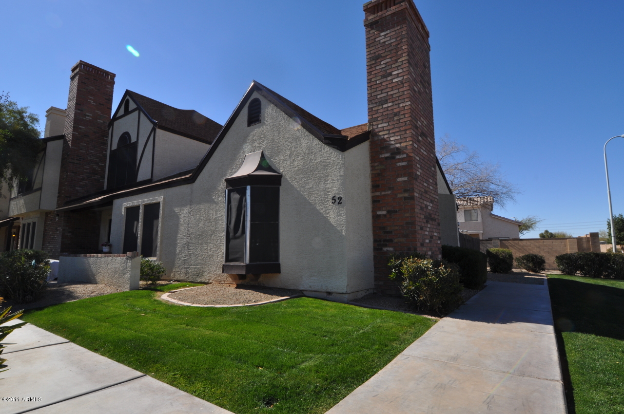 8111 West Wacker Road, Unit 52 Peoria, AZ 85381 - Photo 1 of 6 DSC_0165