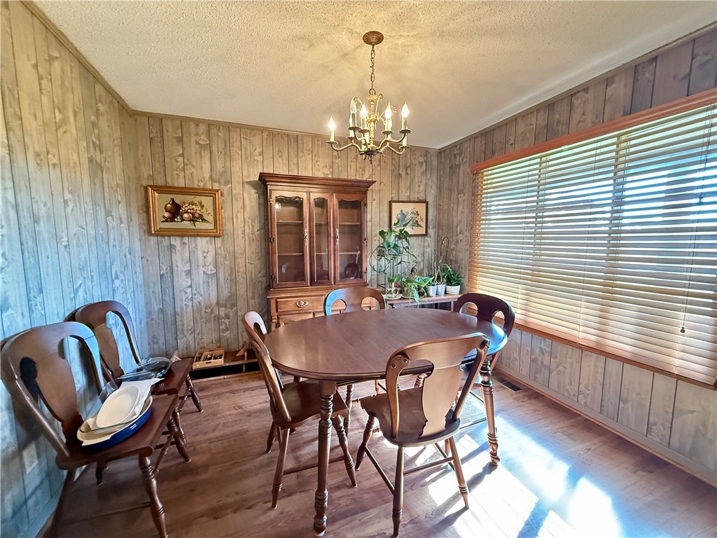 140 Pickens Road Westminster, SC 29693 - Photo 15 of 42