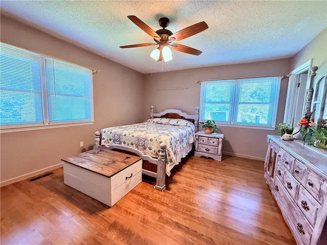 $408,000 | 140 Pickens Road, Westminster, SC 29693