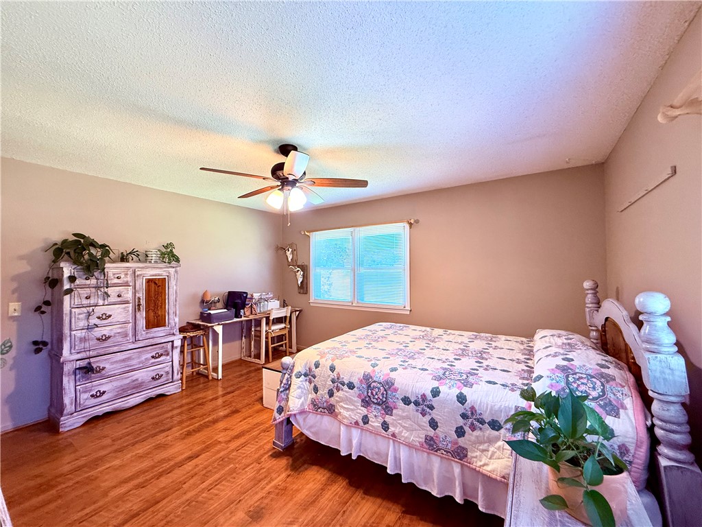 140 Pickens Road Westminster, SC 29693 - Photo 17 of 42