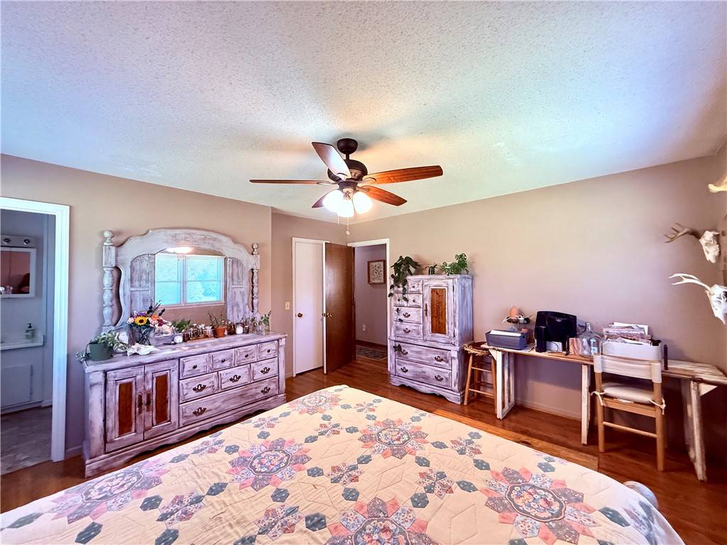 140 Pickens Road Westminster, SC 29693 - Photo 18 of 42