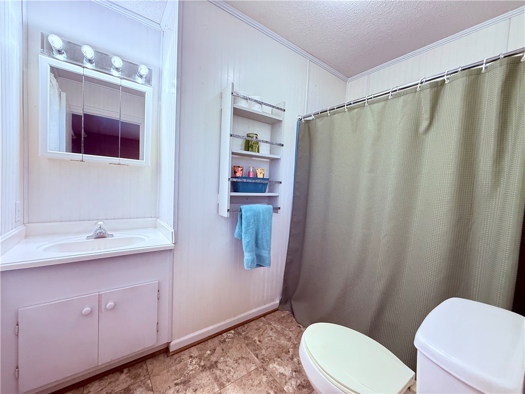 140 Pickens Road Westminster, SC 29693 - Photo 19 of 42