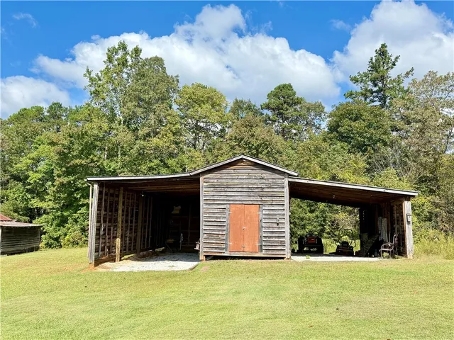 $408,000 | 140 Pickens Road, Westminster, SC 29693
