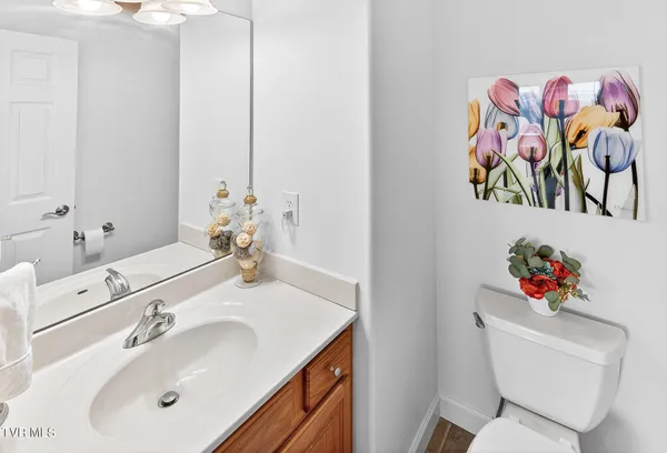 $499,900 | 100 Golf Villa Drive, Greeneville, TN 37743