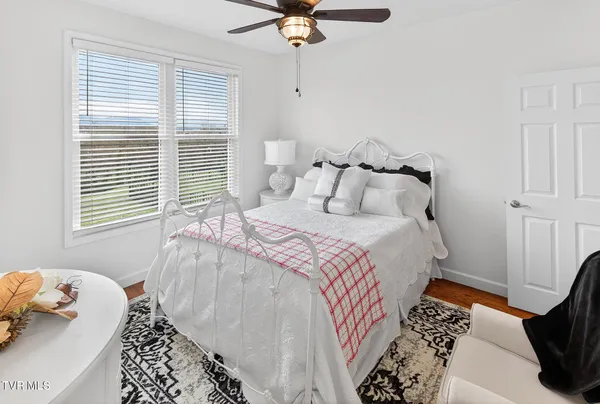 $499,900 | 100 Golf Villa Drive, Greeneville, TN 37743