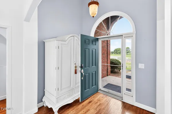 $499,900 | 100 Golf Villa Drive, Greeneville, TN 37743