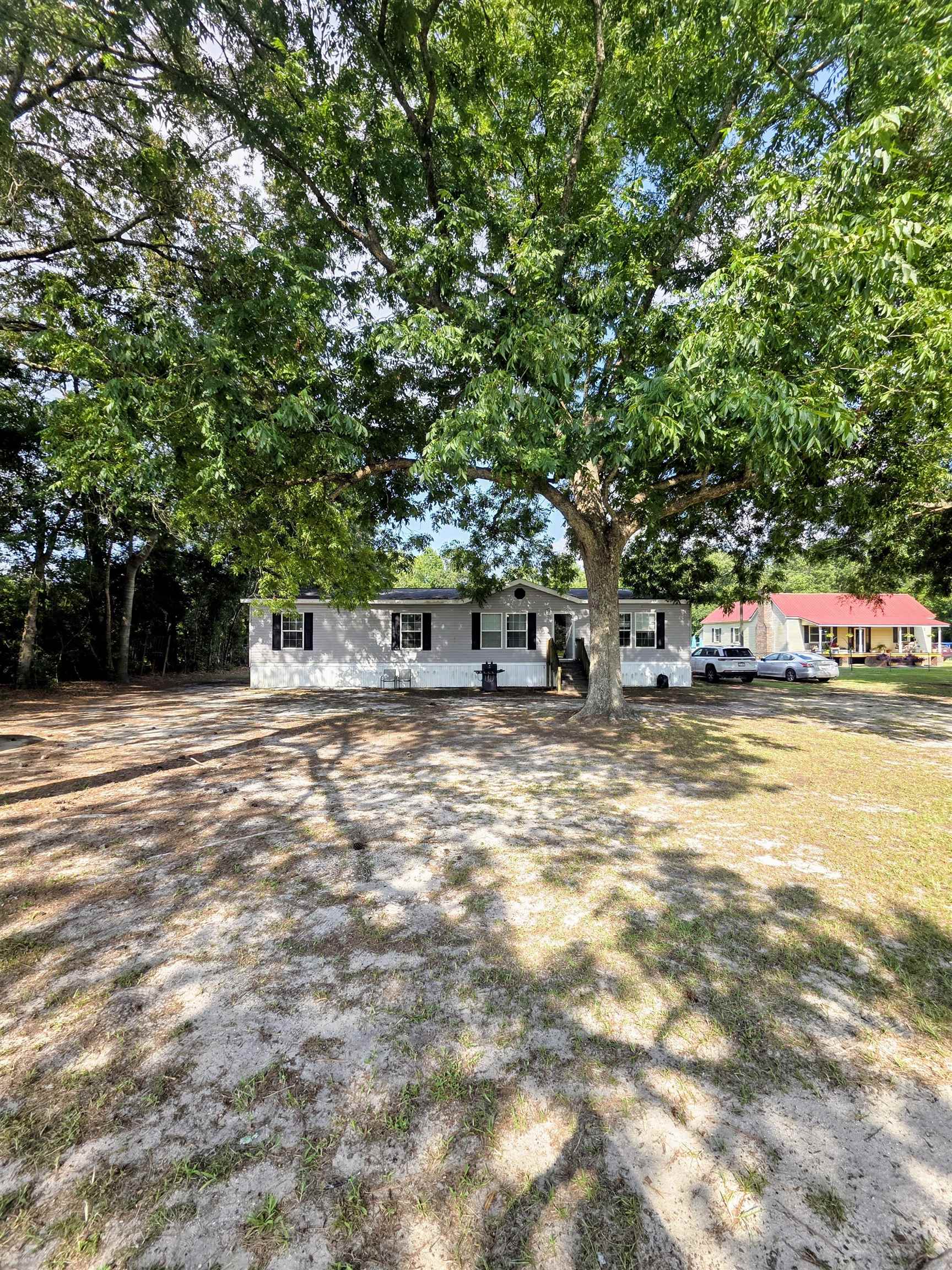 2328 Sims Reach Road Kingstree, SC 29556 - Photo 2 of 11 Gallery Image 2