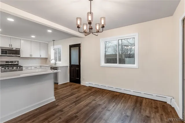 $279,900 | 2042 Parker Boulevard, Tonawanda, NY 14150