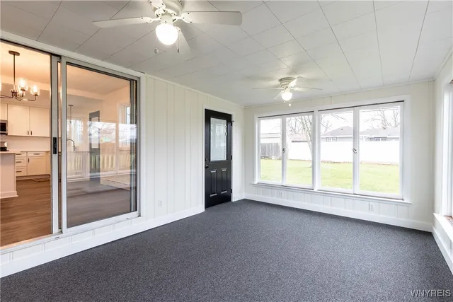 $279,900 | 2042 Parker Boulevard, Tonawanda, NY 14150