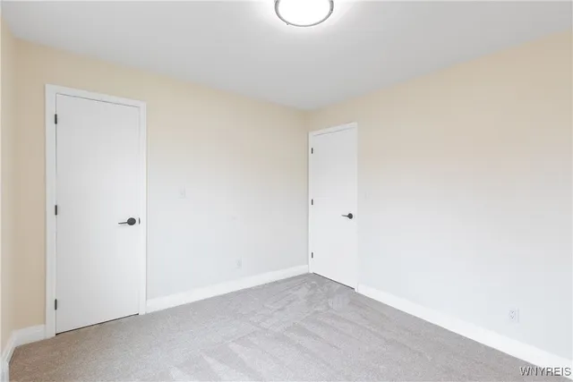 $279,900 | 2042 Parker Boulevard, Tonawanda, NY 14150