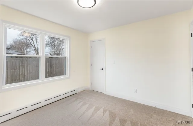 $279,900 | 2042 Parker Boulevard, Tonawanda, NY 14150