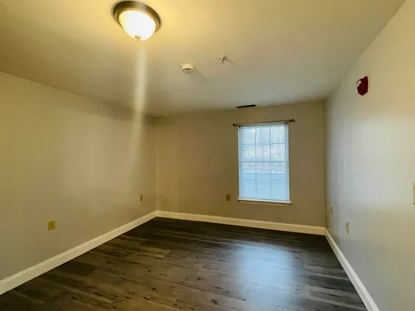 $325,000 | 40 Eastern Avenue, Unit 104, Manchester, NH 03104