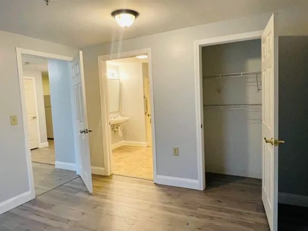 $325,000 | 40 Eastern Avenue, Unit 104, Manchester, NH 03104