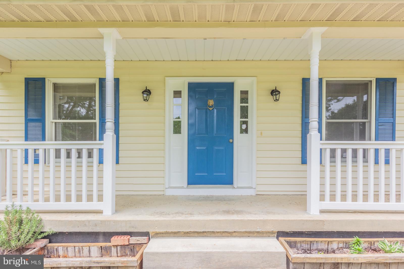 11720 Gordon Road Fredericksburg, VA 22407 - Photo 2 of 27 Gallery Image 2