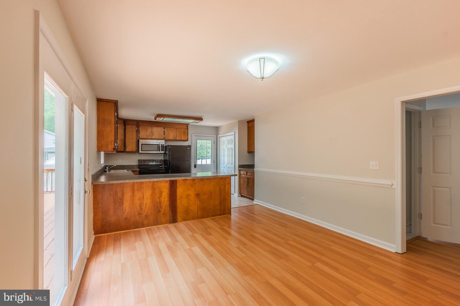 11720 Gordon Road Fredericksburg, VA 22407 - Photo 12 of 27 Gallery Image 12