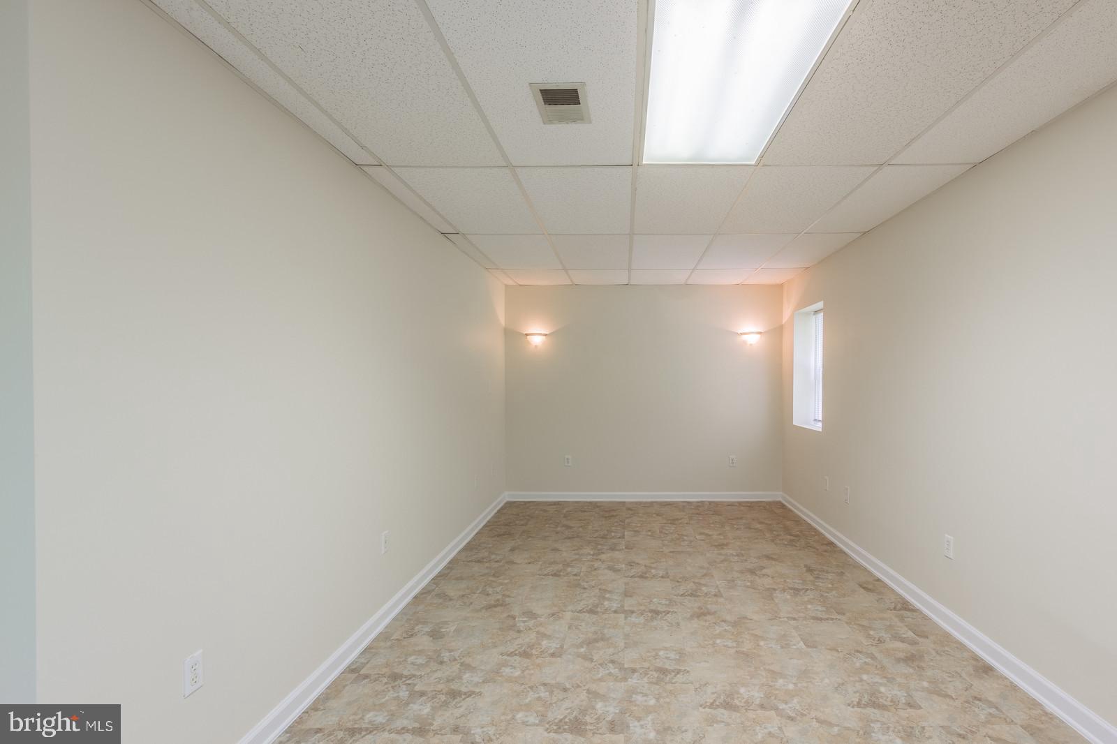 11720 Gordon Road Fredericksburg, VA 22407 - Photo 18 of 27 Gallery Image 18