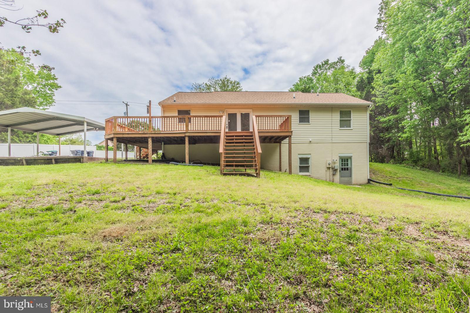11720 Gordon Road Fredericksburg, VA 22407 - Photo 4 of 27 Gallery Image 4