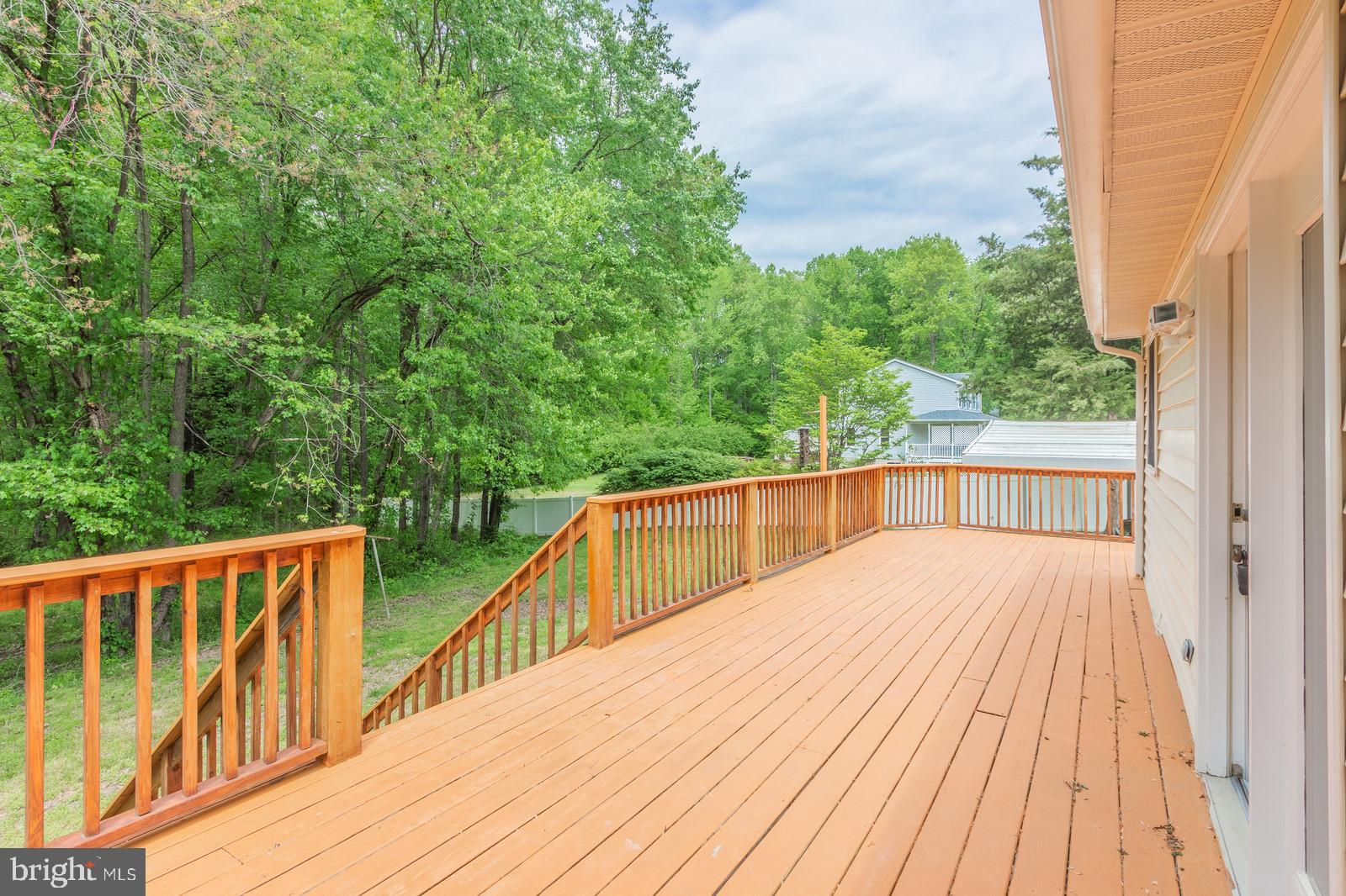 11720 Gordon Road Fredericksburg, VA 22407 - Photo 6 of 27 Gallery Image 6