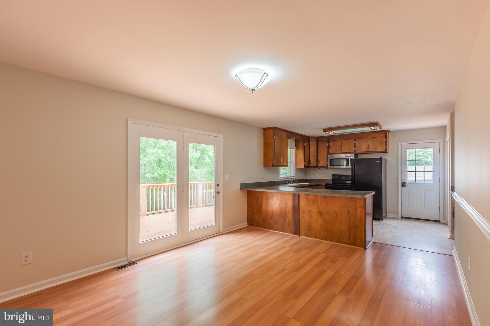 11720 Gordon Road Fredericksburg, VA 22407 - Photo 10 of 27 Gallery Image 10