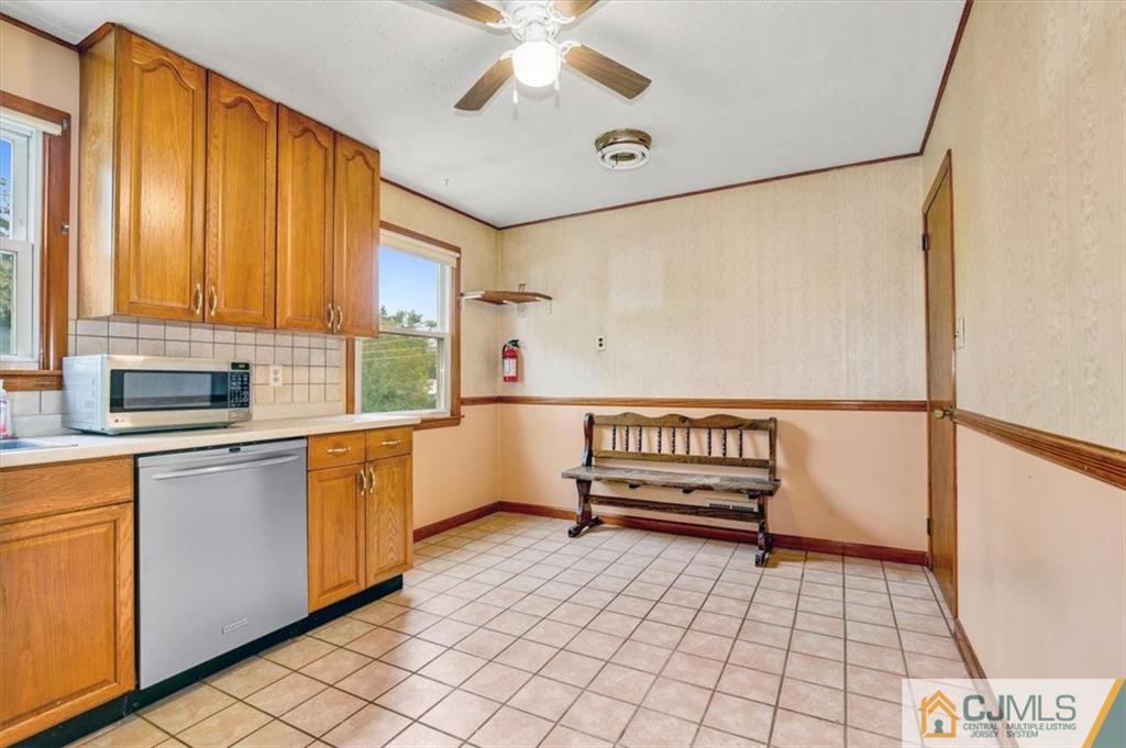 45 Mimi Road Old Bridge, NJ 08857 - Photo 6 of 22 Gallery Image 6