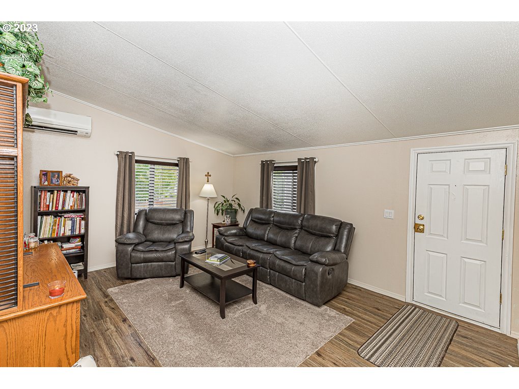 310 Archie Street Eugene, OR 97402 - Photo 6 of 35 Gallery Image 6