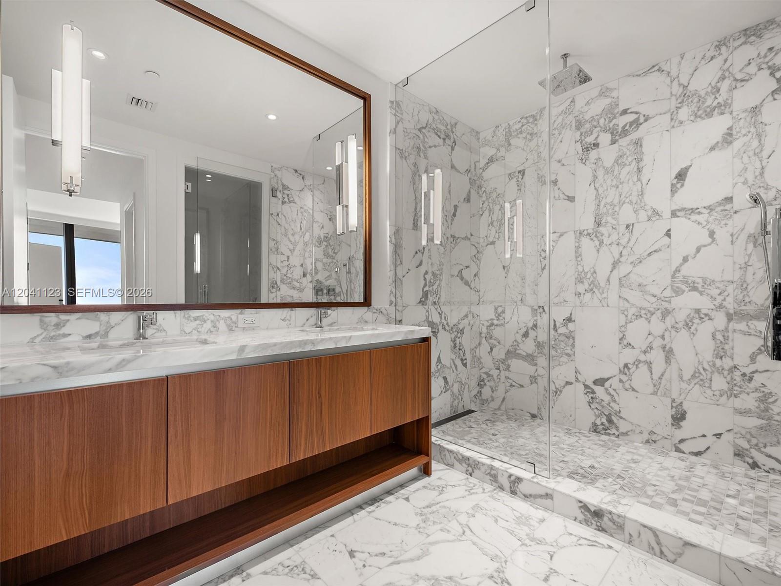 175 Southeast 25th Road, Unit 502 Miami, FL 33129 - Photo 12 of 19
