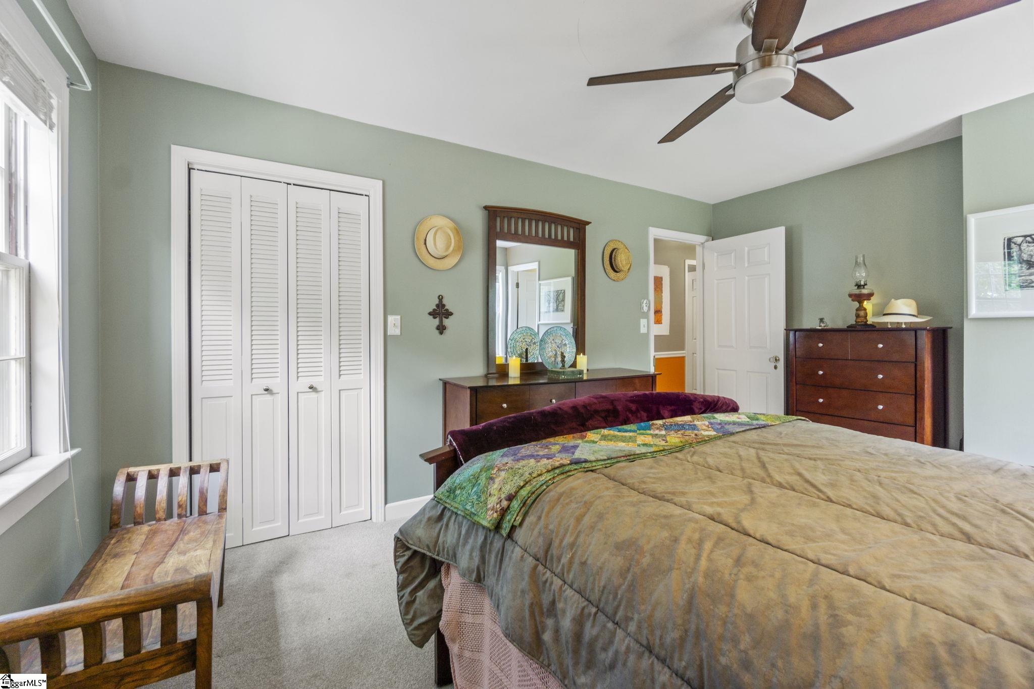 3033 State Park Road Greenville, SC 29609 - Photo 9 of 31