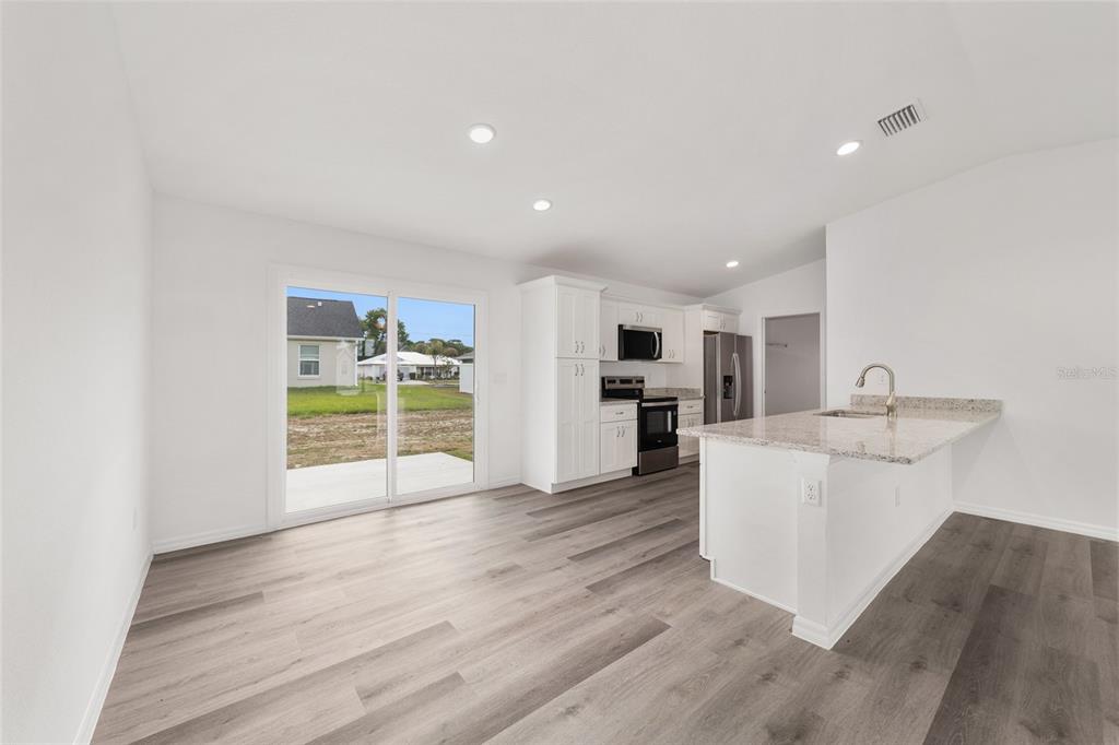 13078 Northeast 7th Loop Silver Springs, FL 34488 - Photo 15 of 56