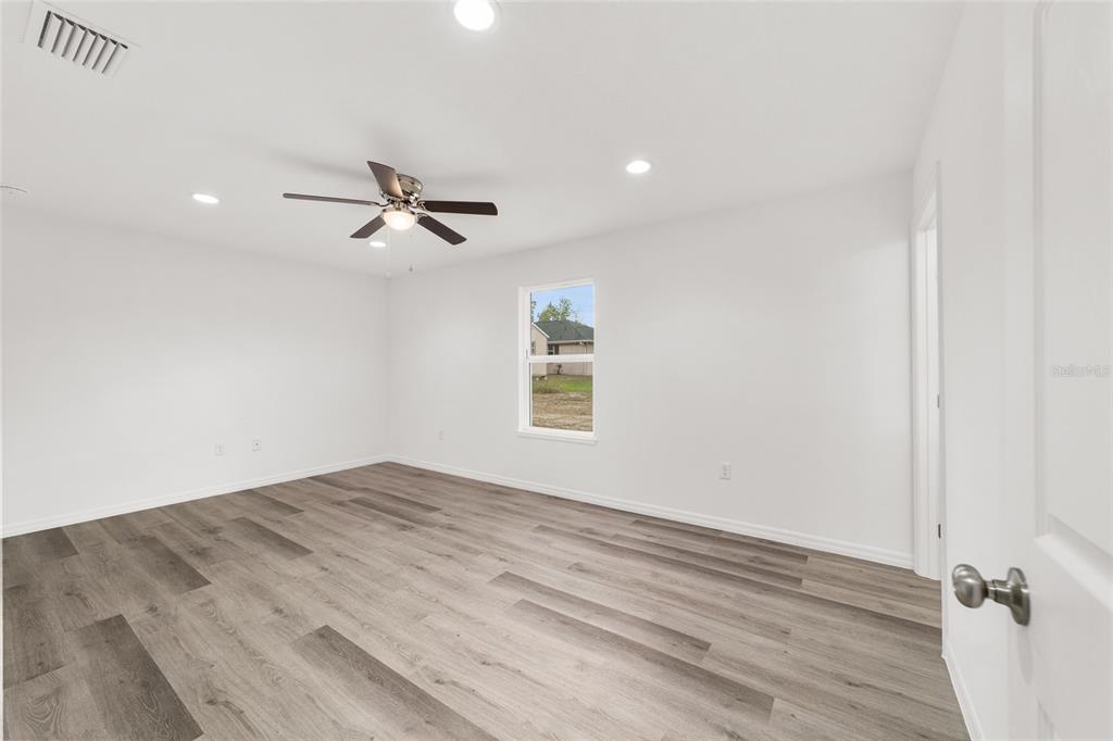 13078 Northeast 7th Loop Silver Springs, FL 34488 - Photo 28 of 56