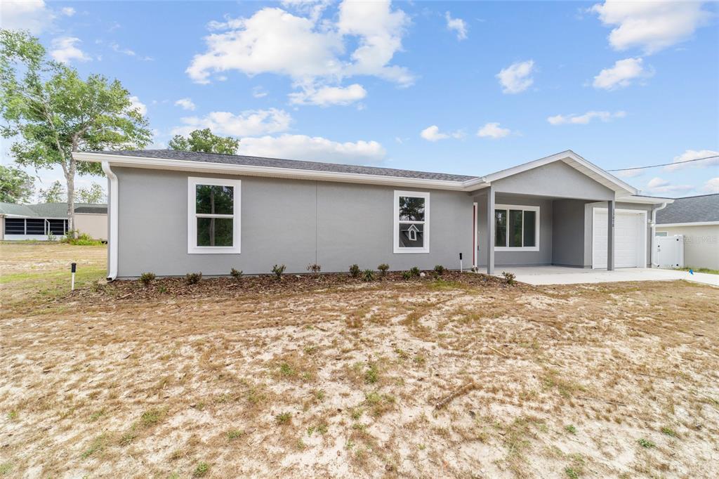 13078 Northeast 7th Loop Silver Springs, FL 34488 - Photo 4 of 56