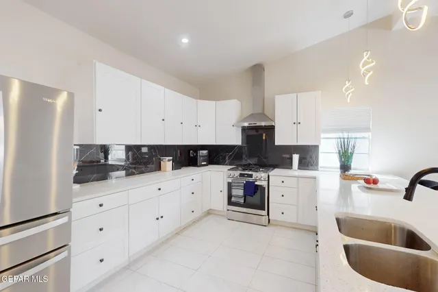 $448,000 | 2412 North Campbell Street, El Paso, TX 79902